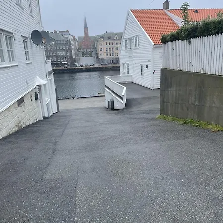 Maritime In Apartment *